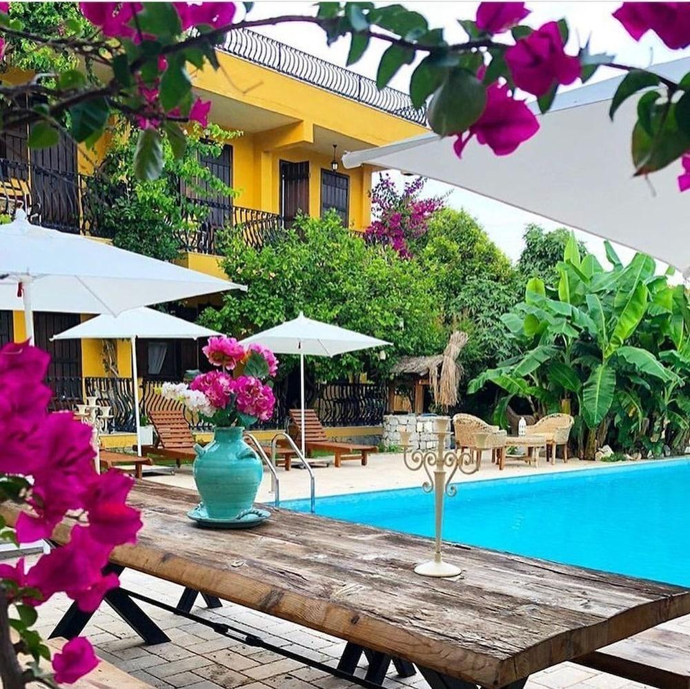 Han Boutique Hotel サルゲルメ エクステリア 写真